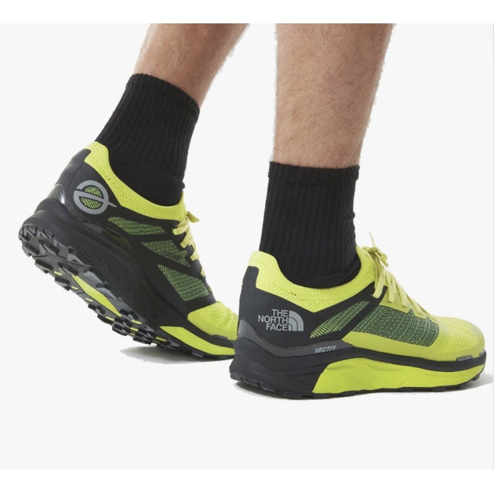 The North Face Men Size 11.5 Flight Vectiv Trail Running Shoes Bright Sulphur